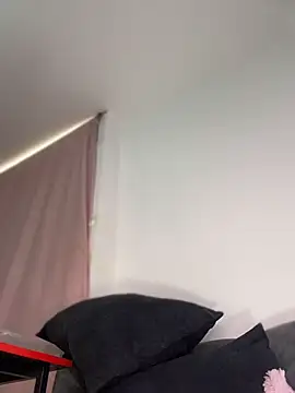Kristyn1 - Fingering in my pussy