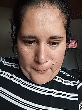 Clara_Arg - Cream on my tits 🍒🍒