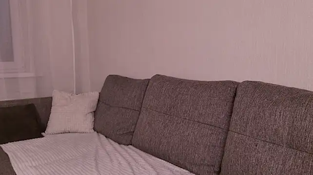 AmyLouWood - Caress my pussy laying down