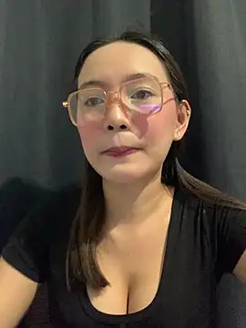 Freyacalla1 - flash tits