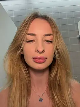 EvieEvans - LAST TIP GETS PORN WITH 50 STRANGERS