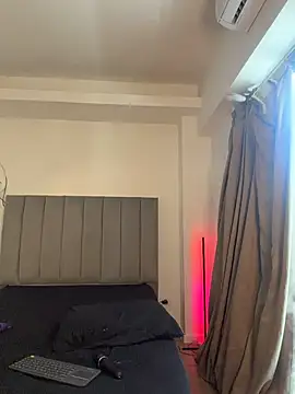 Leonienoire - OPEN MY ASS WIHT PLUG ANAL