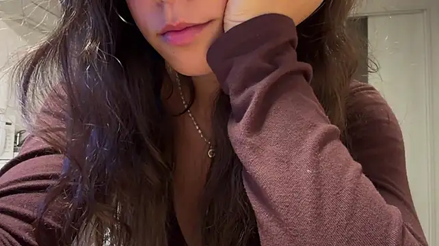 ReynaMccarron - change my outfit on more open nd hot
