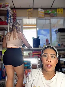 Sammyqueenx21 - let stranger spank ass