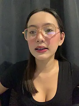 Freyacalla1 - flash tits