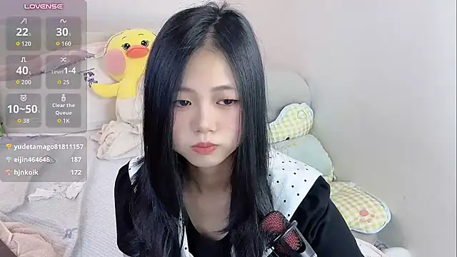 Noelle-2007 - 😚哥哥栽在我手里行不行?💓半脱内内漏屁股乳液3分钟😻