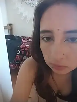 Lunnylux - Aceite en las tetas x 3 min lush