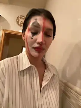 RussianGirls_ - TAKE OFF SHIRT AND THROW IT AT THE BOSS