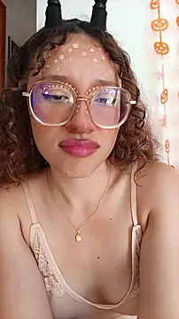 DanaaCollins - Play with your tongue + fingers💦