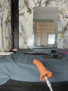 MerliaSsomer - lovense in my ass