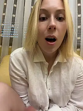 TrueSexyCrime - Ride dildo in front of the window