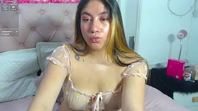 Samanthachop - SHOW ASS+ SHAKE+SPANKS