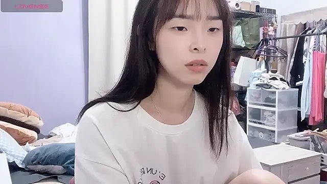 Peachyu - 開表演換情趣衣服慰慰玩玩具