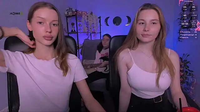 Khloebeauty - flash ass