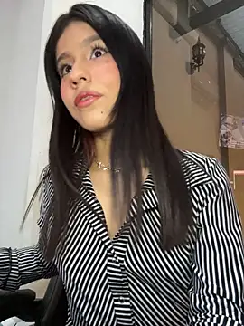 Alejandra_ospina - RIDE DILDO UNDER THE TABLE IN OFFICE 💦