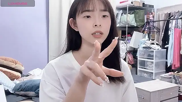 Peachyu - 開表演換情趣衣服慰慰玩玩具