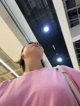 KatyVibes - She slaps me on the butt