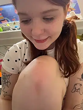 Freaky__Nikki - dildo play at the toy mag wtf