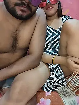 PUNJABICOUPLE09