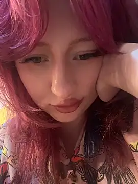 RonnieKiss - Completely naked
