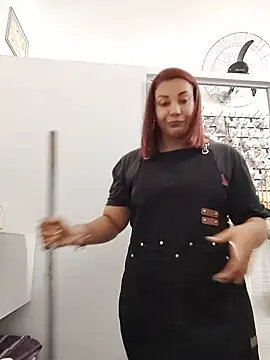 RuivaGiMisteriosa - Plug no cuzinho/ Plug in the ass😈🔥