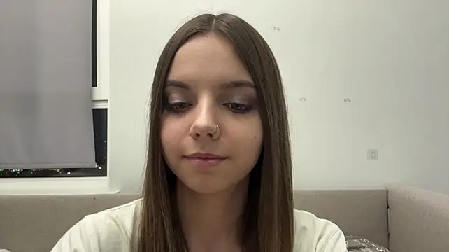 LisaPorse - show belly + cute wink