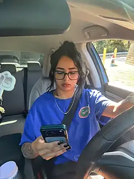 Controllercutie - Squirt in my car!!