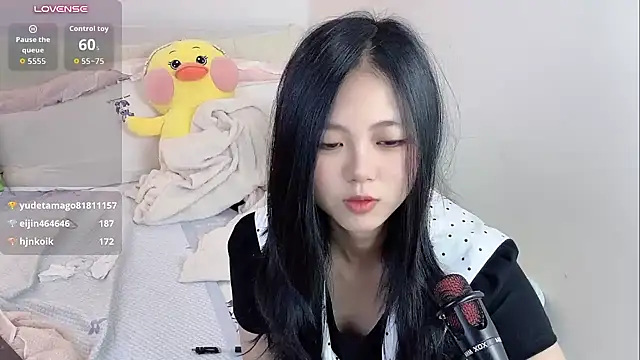 Noelle-2007 - 😚哥哥栽在我手里行不行?💓半脱内内漏屁股乳液3分钟😻