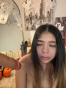 HoneyMollyX - TWO FINGERS DEEP IN MY PUSSY, FAST