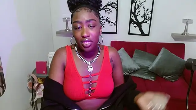 Aylany_brunett - finger ass