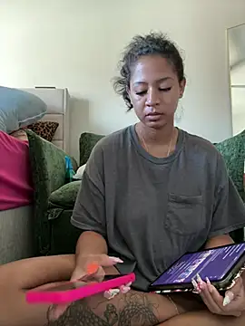 AshleyLoveee - Happy Friday