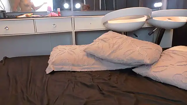 Gisellemia70 - double penetration anal
