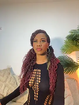 LucianaM_13 - 1 FINGER PUSSY PLAY 💦💦