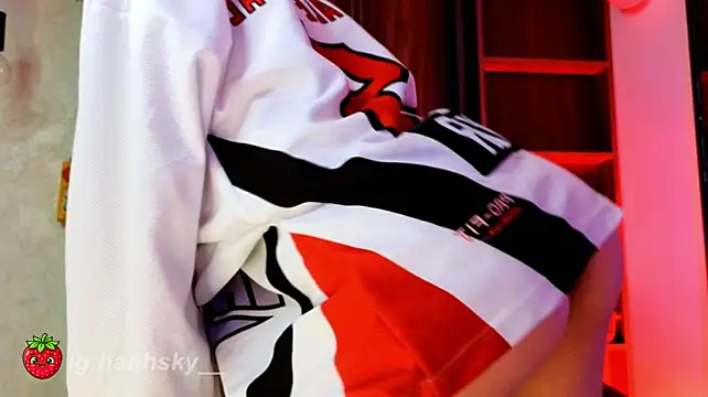 HannahSky_