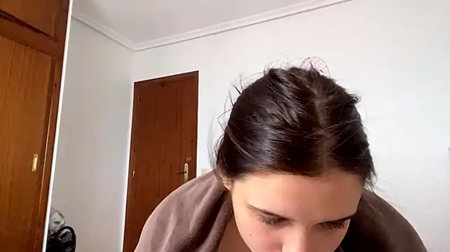 RoseDiebol - to take off one's pants🤭❤