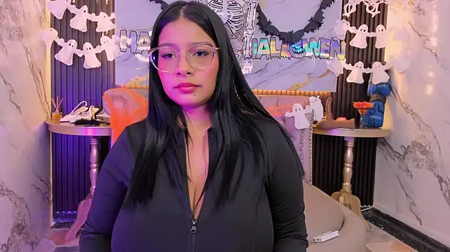 Megan_hugeboobs - A BLOWJOB WITH THAT SEXY MOUTH