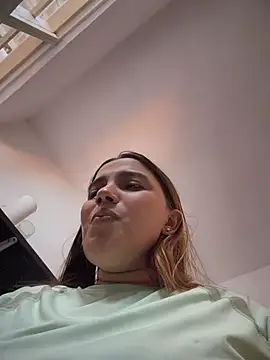 Colibri_xxx - TITS OUT IN SECRET