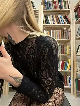 Your_dream4 - show pussy close up in library