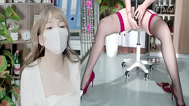 Zinna999 - Masturbating Dildo