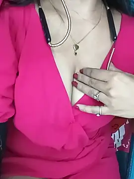 Deshi_bhabhi143 - Shower show on saree
