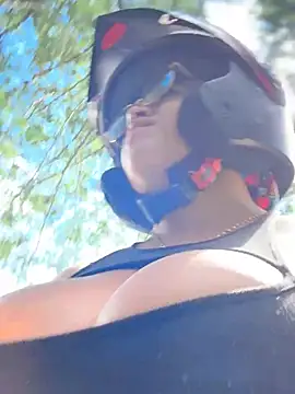 Outdoors-Mia_Khalifa - LICK FINGERS + CONTROL TOY 3 MIN SHEWAS.