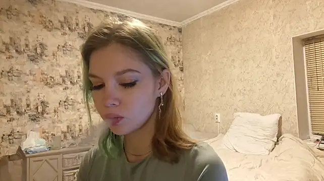 KymberlyKarhoff - Slap my ass