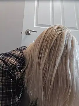 AmethystFoxx - Reverse cowgirl + last tip name on ass
