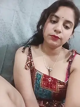 Lovely-girl99 - Full body massage with oil 🫦🫦💦🦵🏻😋