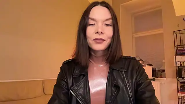 Goddess_Vie_ - Beat the penis with a paddle