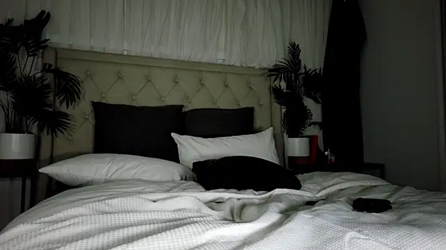 Keelieuncensored - Cum W Vibrator