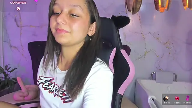 Katy_sweet19 - Shake+spank butt 🍑