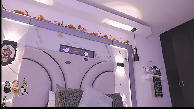 Ramona_Flower - play tits and bounce + blowjob 🌺