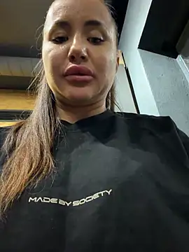 Beautydiamond - Fuck my pussy whit fingers