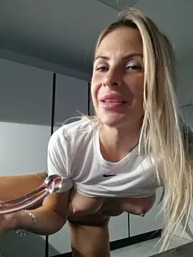 Luna_Veil - Free squirt clip last clip